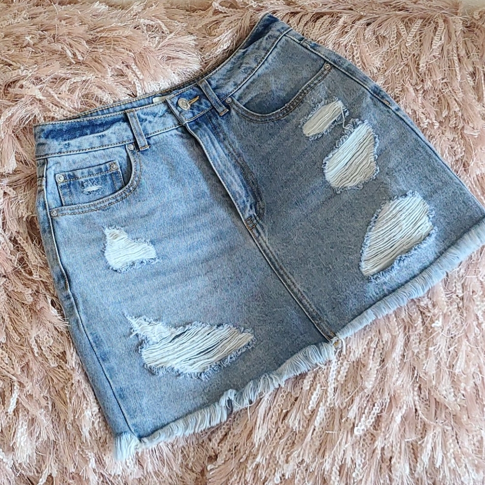 Denim skirt